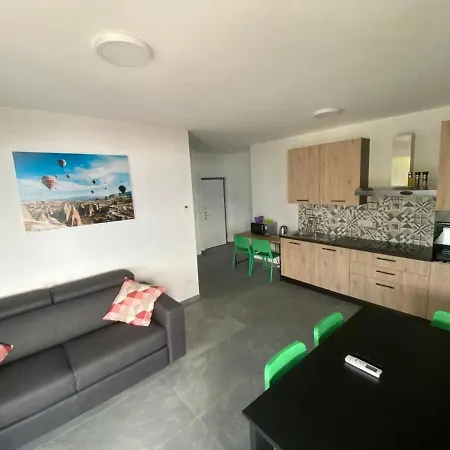 Casa Anita * بيلانو